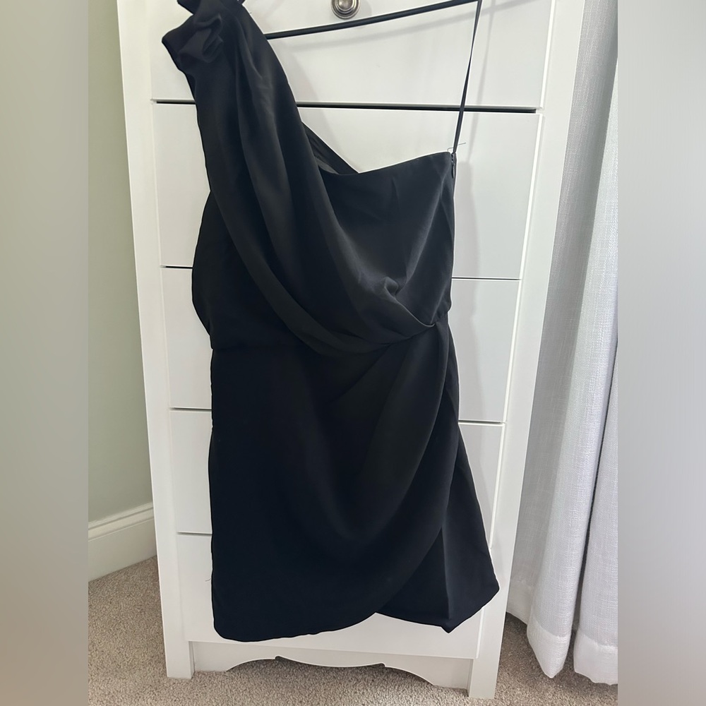 DO + BE dress